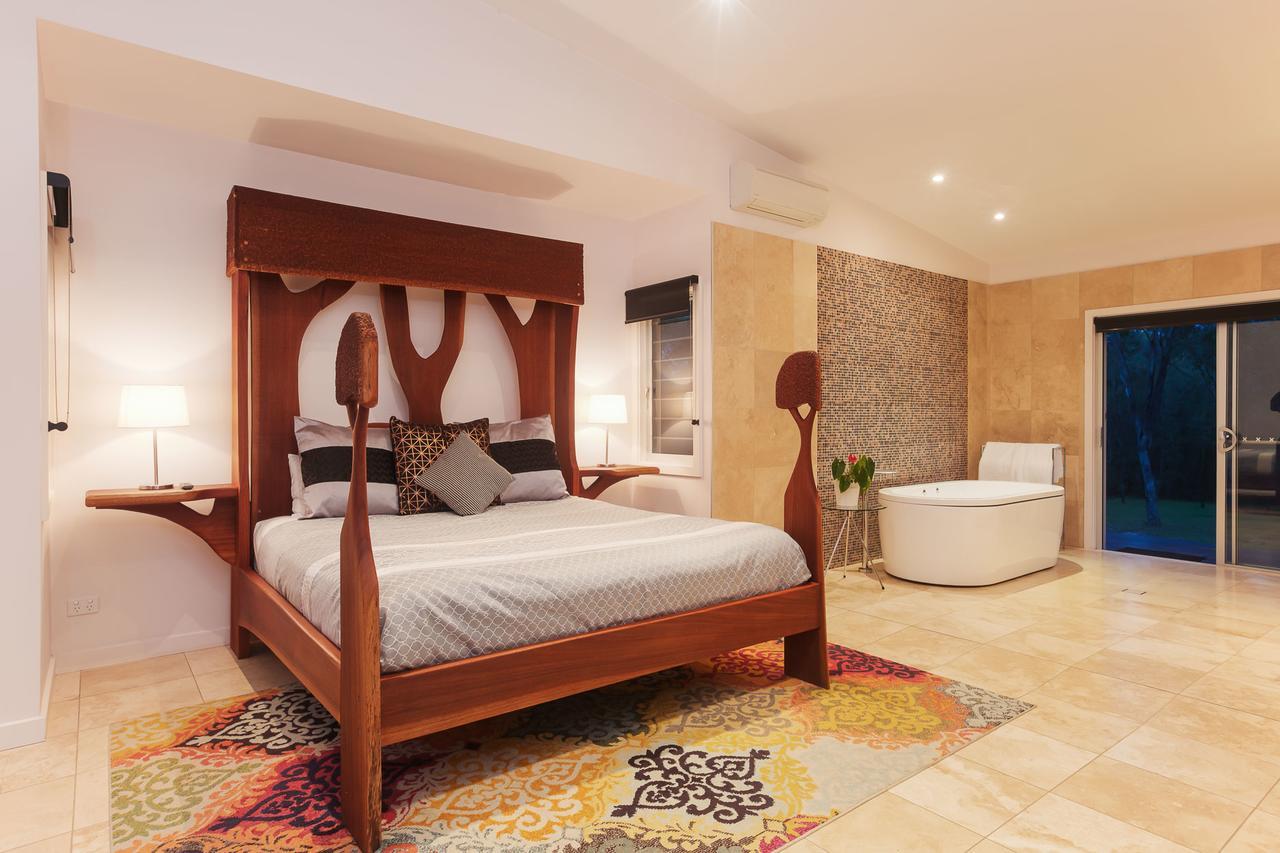 Deja Vu Estate Villa โพโคลบิน ภายนอก รูปภาพ